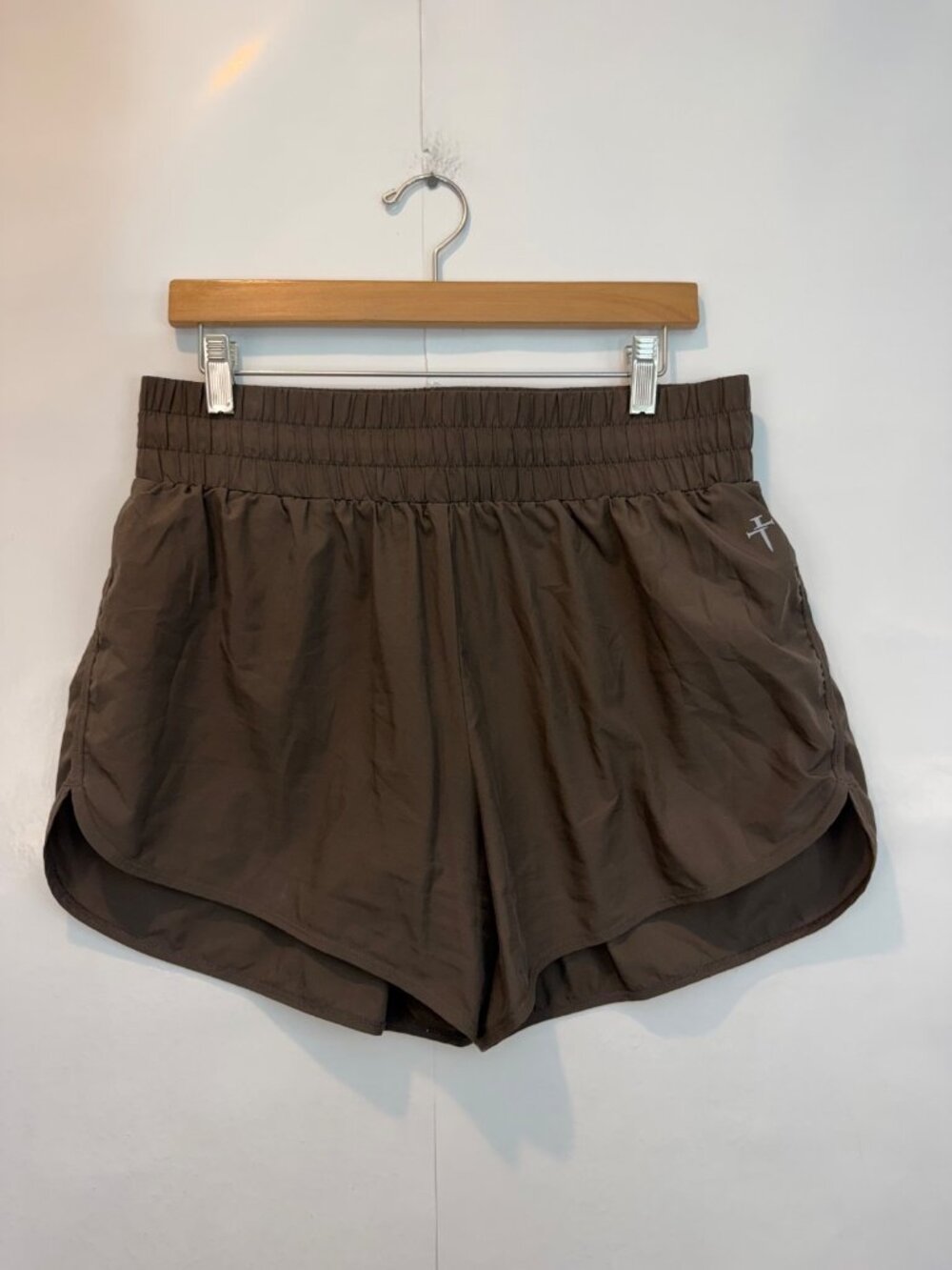 Three Nails Women's Swift Liner Short Size Large Dark Brown Athletic Workout